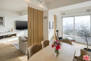 10501 Wilshire Blvd #2209 - Photo 3 of 8