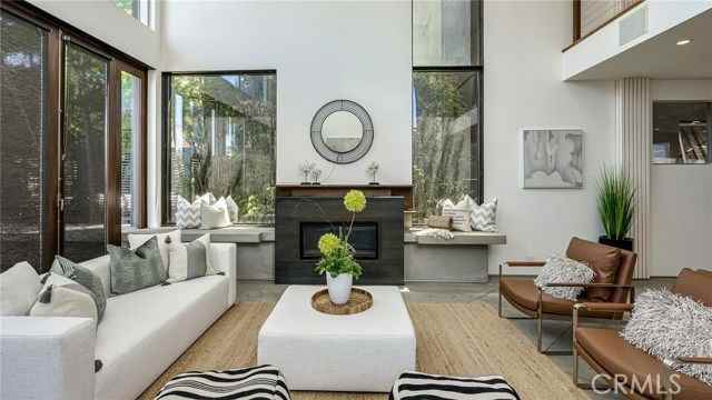 414 Venice Way - Photo 7 of 8