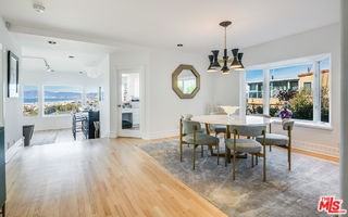 featured image of 227 Fowling St