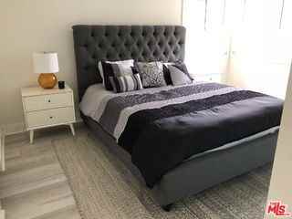 1114 23rd St #3 - Photo 2 of 8