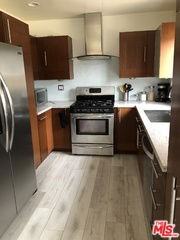 1114 23rd St #3 - Photo 5 of 8