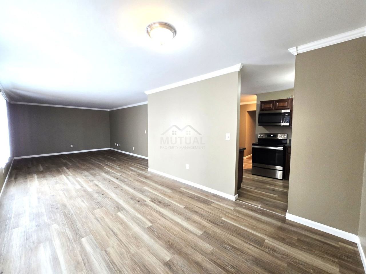 30240 Southfield Rd #261 - Photo 2 of 8