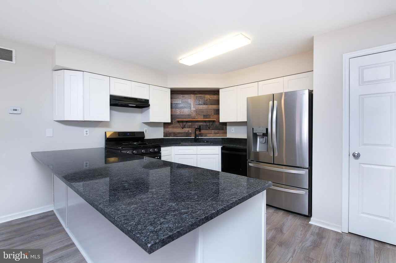 200 Dylan Dr - Photo 6 of 30