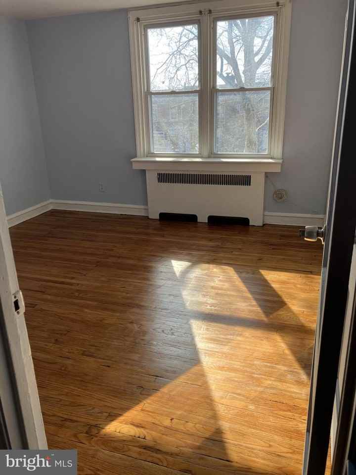 3303 Glenview St - Photo 6 of 7