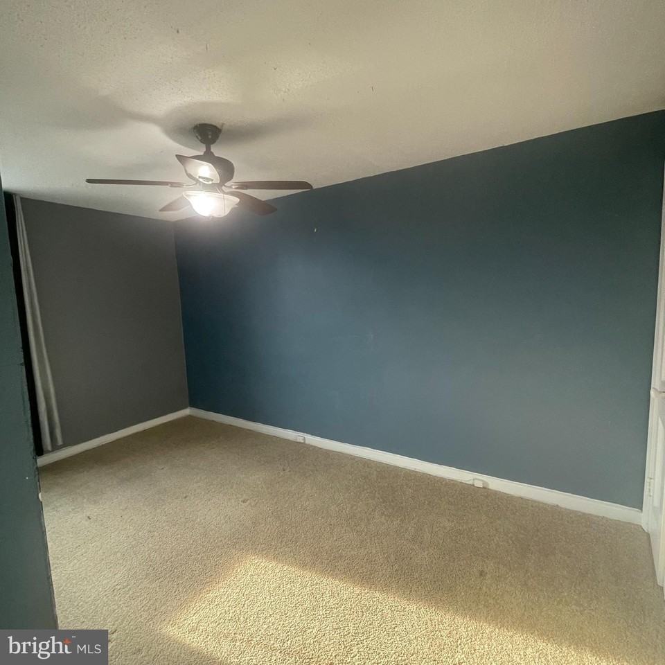 4416 Marple St - Photo 6 of 11