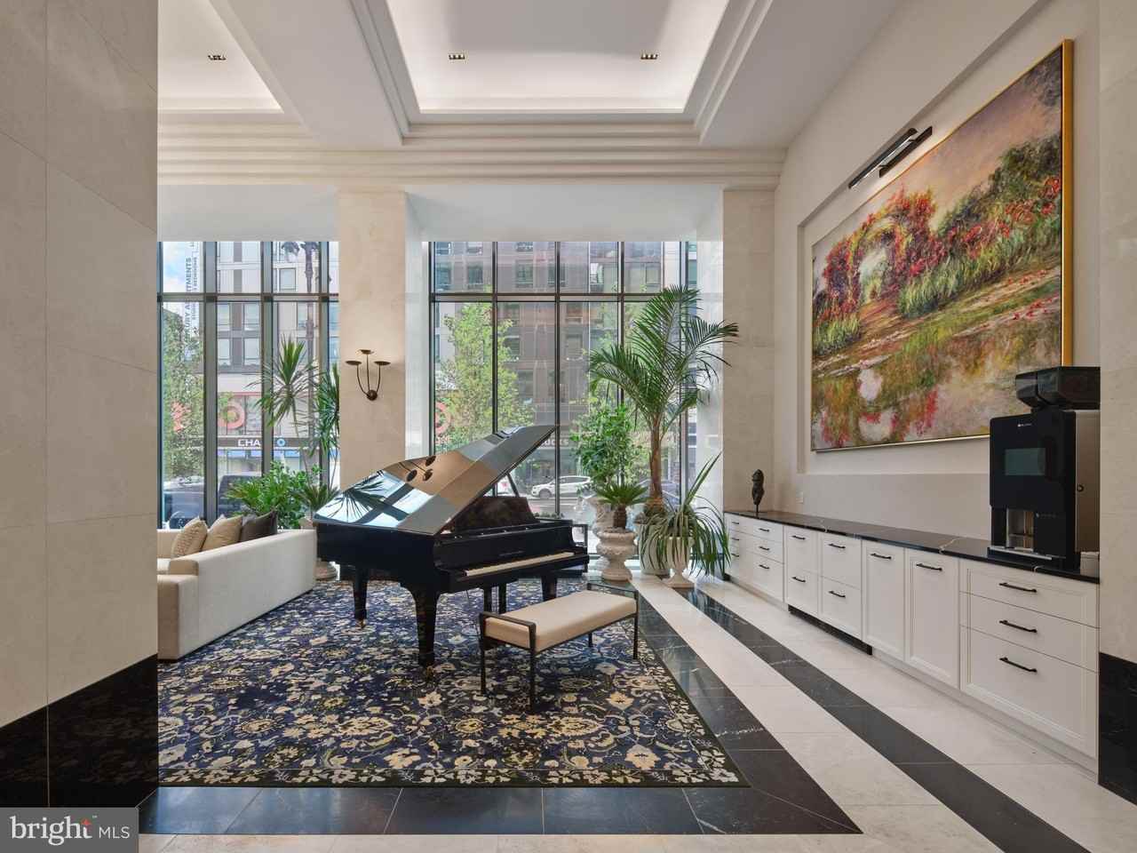 1001 S BROAD Street unit: Ph 3 Br F - Photo 4 of 9