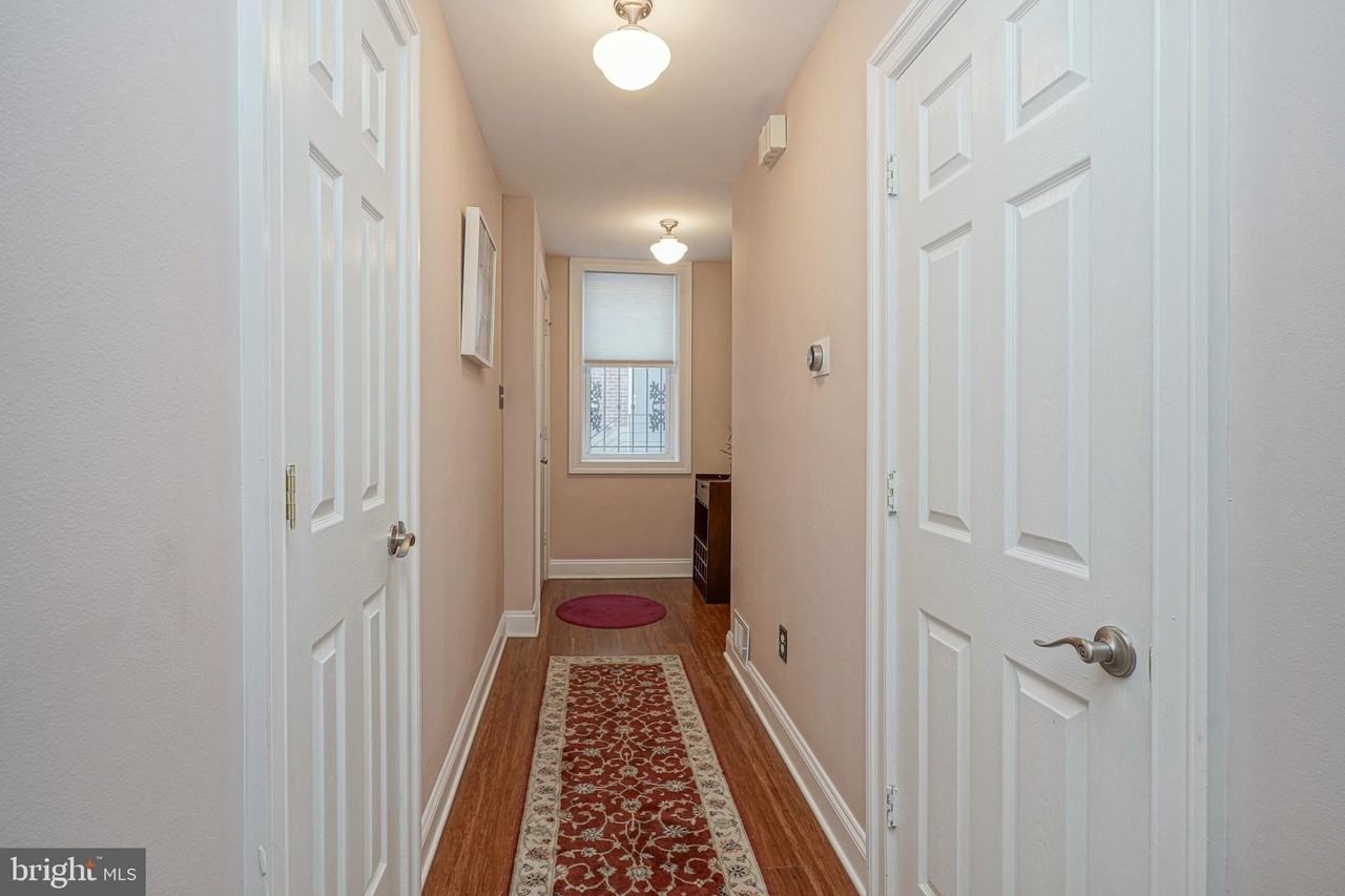 522 Montrose St Unit A #A - Photo 5 of 29