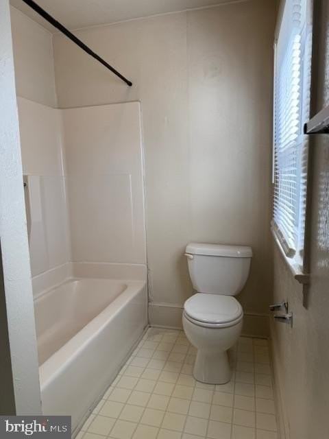 1904 Charles St Apt 3 #3 - Photo 6 of 7