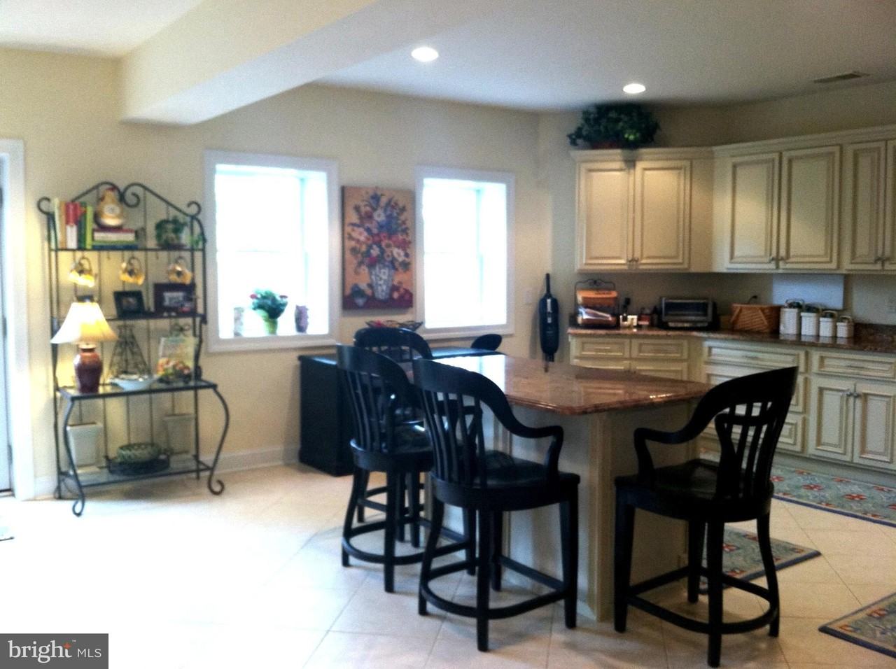 2964 Wilson Ave - Photo 5 of 16