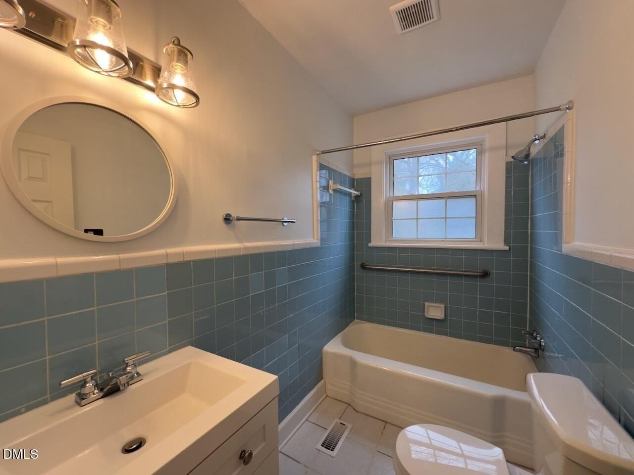 119 S Pettigrew St - Photo 6 of 19