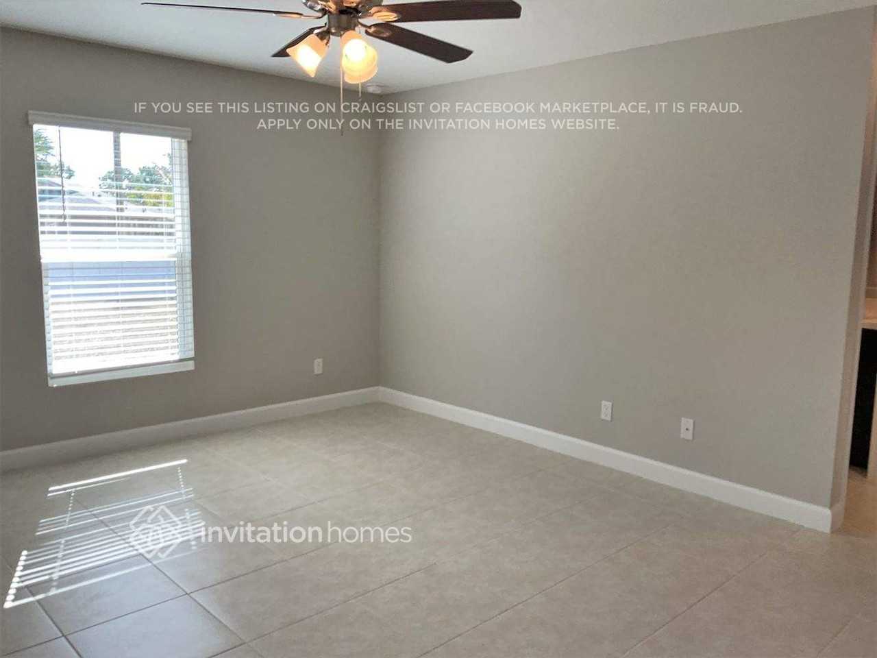 555 Gasparilla Ave Se - Photo 7 of 15