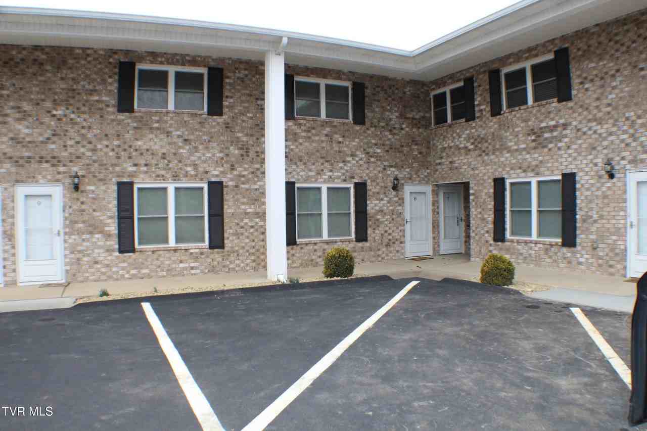 730 Sir Echo Dr Apt 8 #8 - Photo 3 of 26