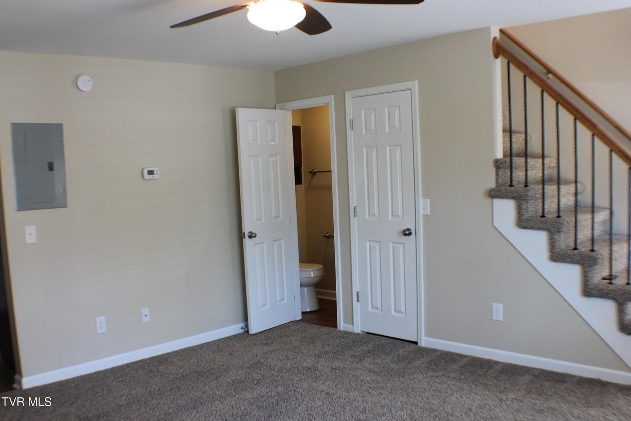 730 Sir Echo Dr Apt 8 #8 - Photo 7 of 26