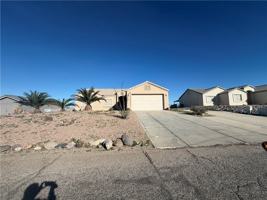 featured image of 1903 E La Entrada Pl