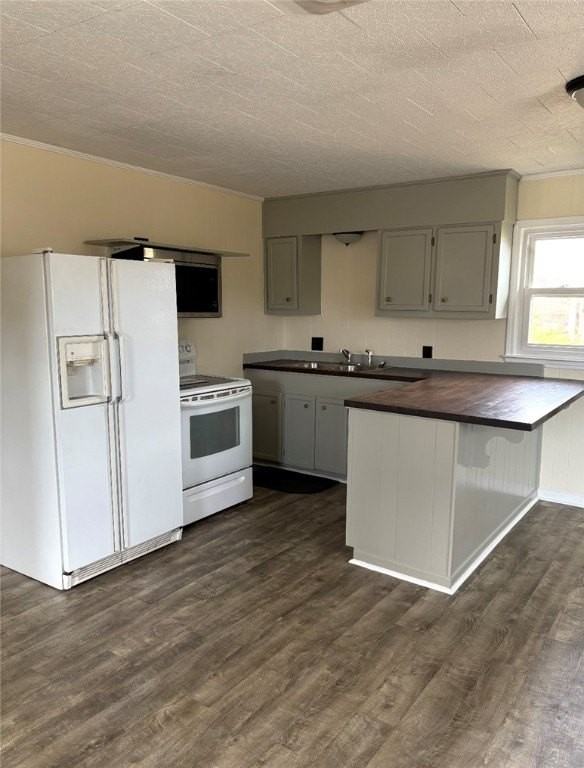 104 S Ann St Apt A #A - Photo 5 of 7