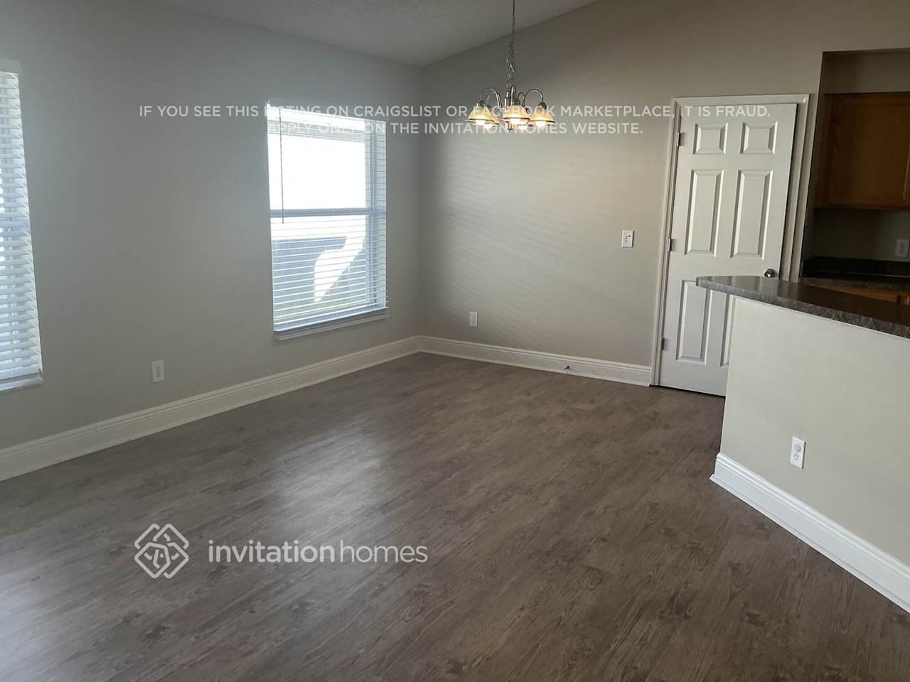 1718 Snaresbrook Way - Photo 5 of 17