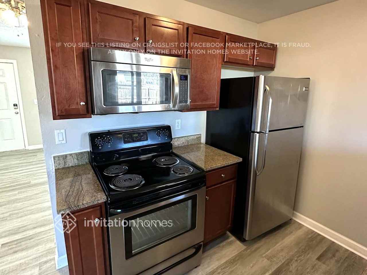 4572 S Buckley Way - Photo 6 of 16