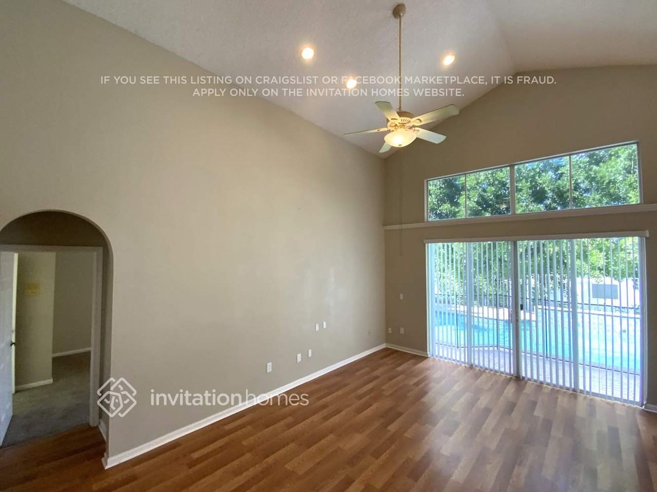 7593 Rockport Cir - Photo 4 of 14