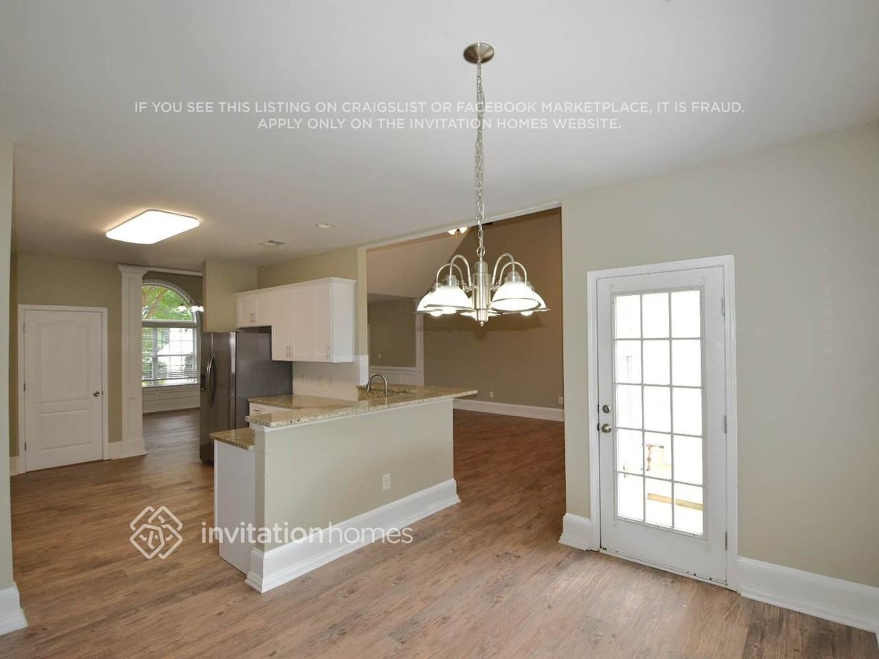 302 Grandiflora Dr - Photo 7 of 16