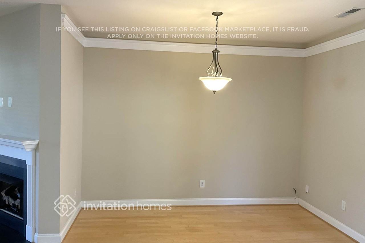 8230 Townley Rd - Photo 3 of 14