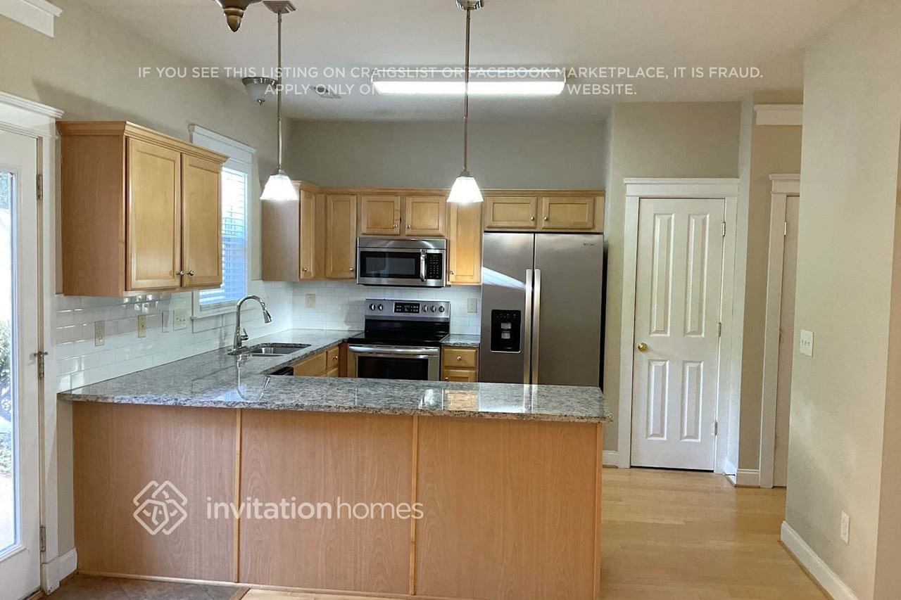 8230 Townley Rd - Photo 4 of 14