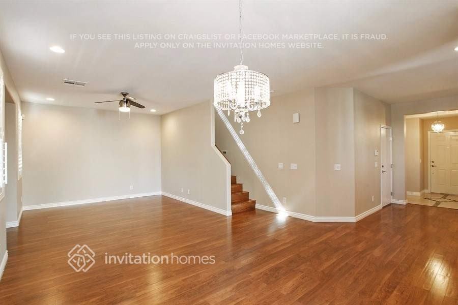 10541 Danielson Ave - Photo 2 of 22