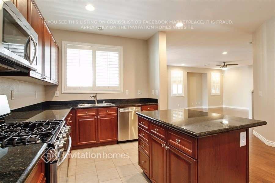 10541 Danielson Ave - Photo 6 of 22