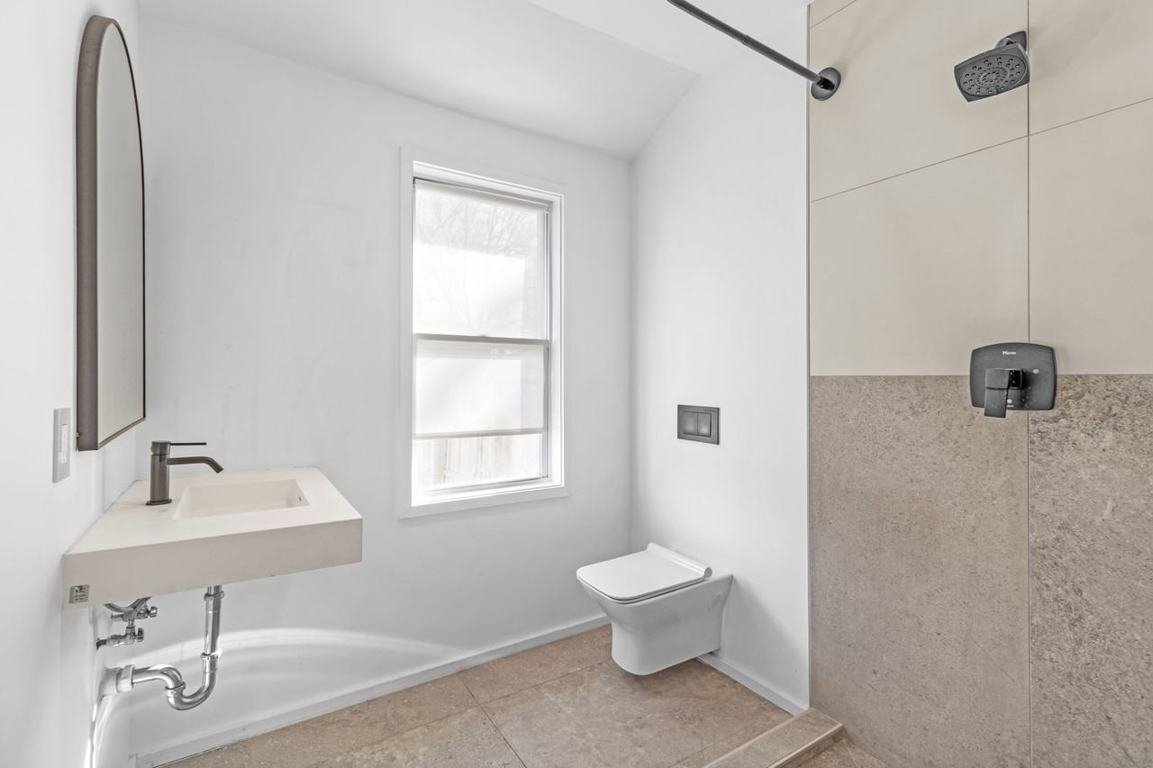 1517 S Alabama St - Photo 7 of 12