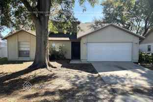 1645 Sailpoint Dr - Photo 1 of 1