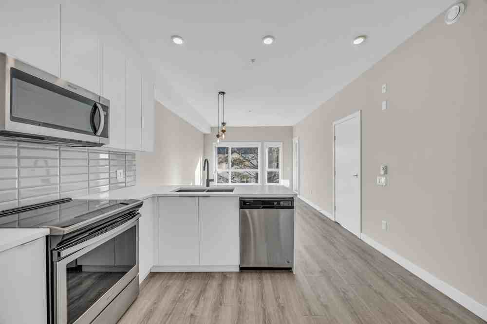 610 Brantford Street #203 - Photo 3 of 20