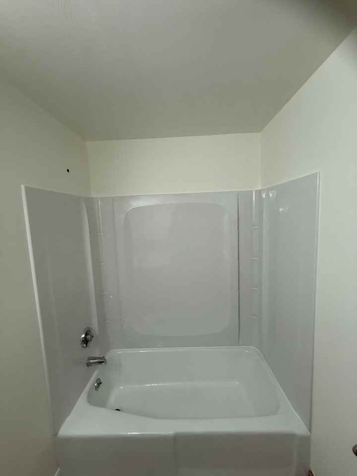 73 Shawn Dr #2B - Photo 5 of 7