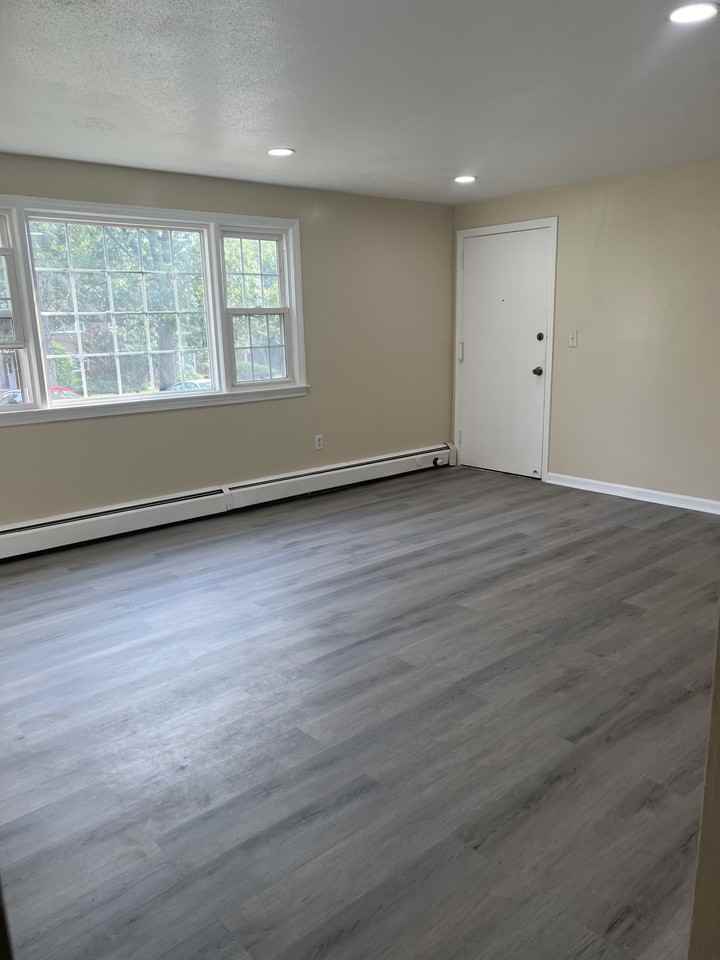 4 Loveland Hill Rd #B4 - Photo 6 of 12