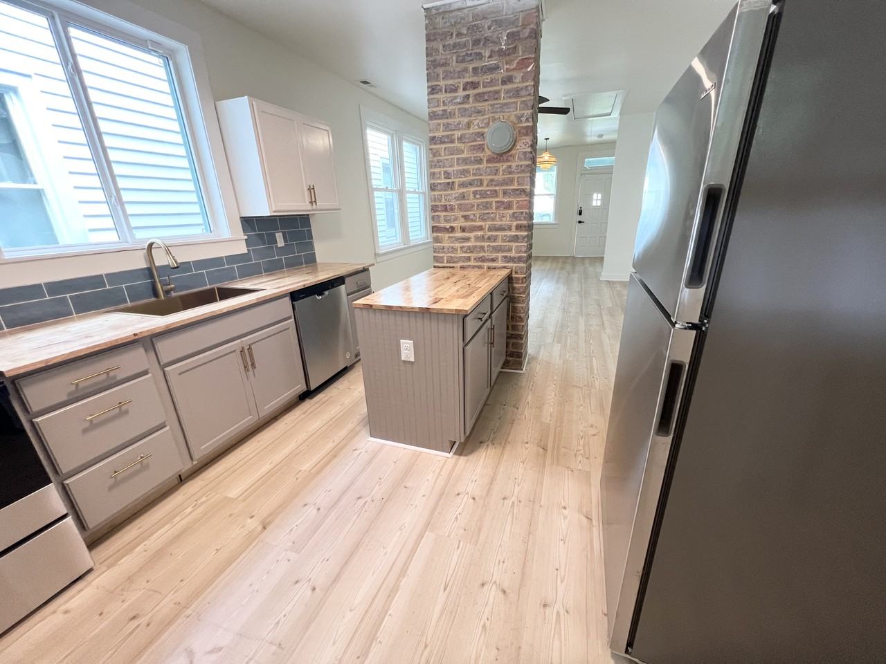 1512 N 19th St #NA - Photo 3 of 10