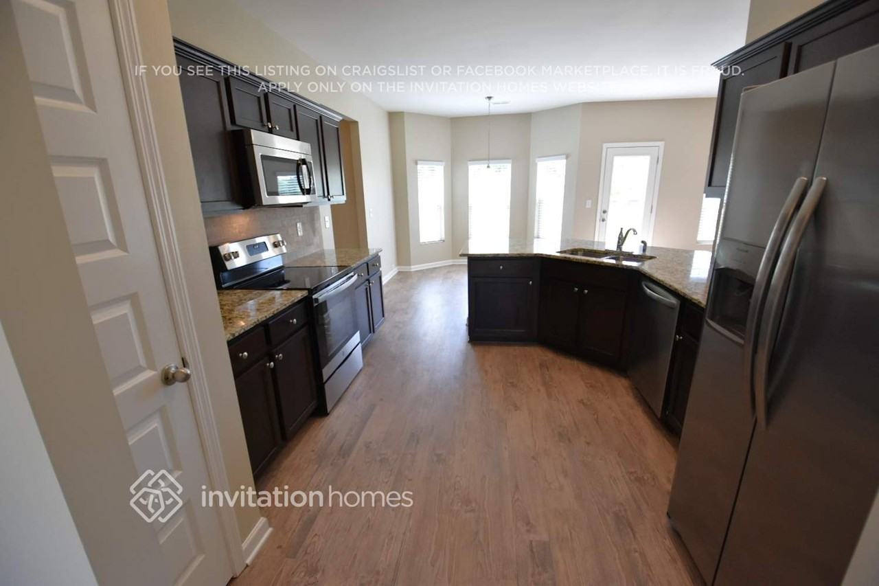 204 Loganview Dr - Photo 7 of 18