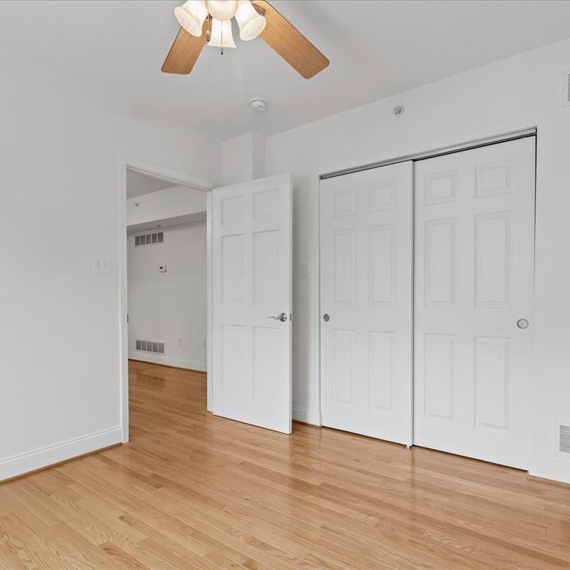 500 Shady Ave #14 - Photo 2 of 16