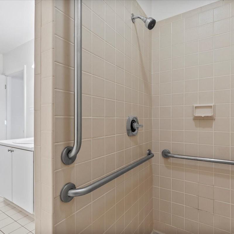 500 Shady Ave #14 - Photo 6 of 16