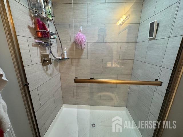 17 Thomas St - Photo 7 of 12