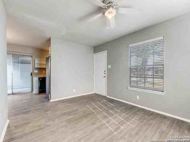 5830 Castle Yard - Photo 6 of 35