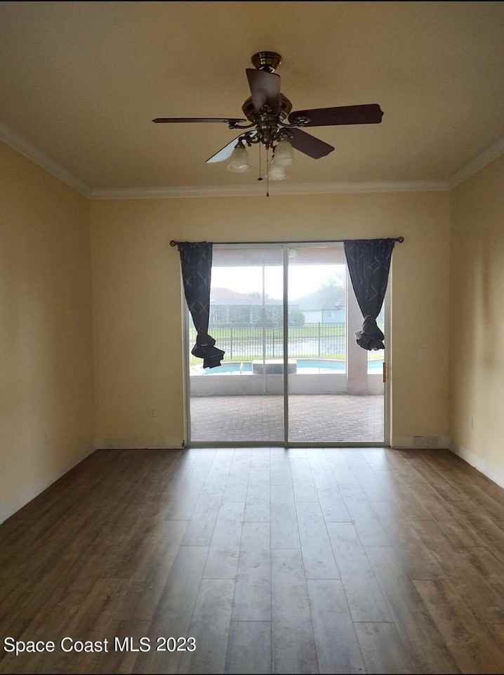 4994 Pinot St - Photo 6 of 6