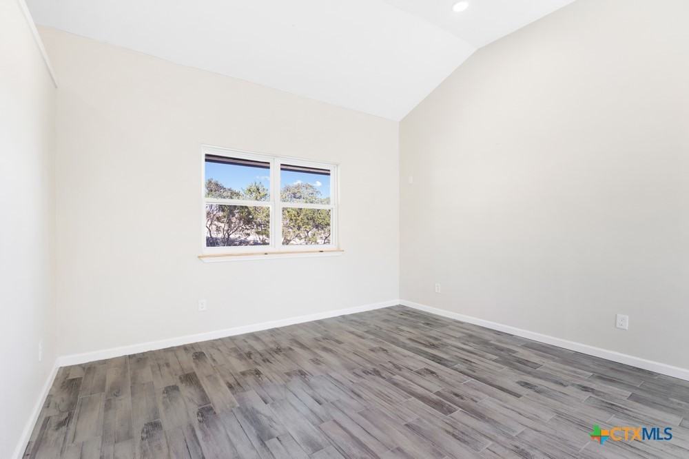 380 Brushy Creek Trl - Photo 6 of 25