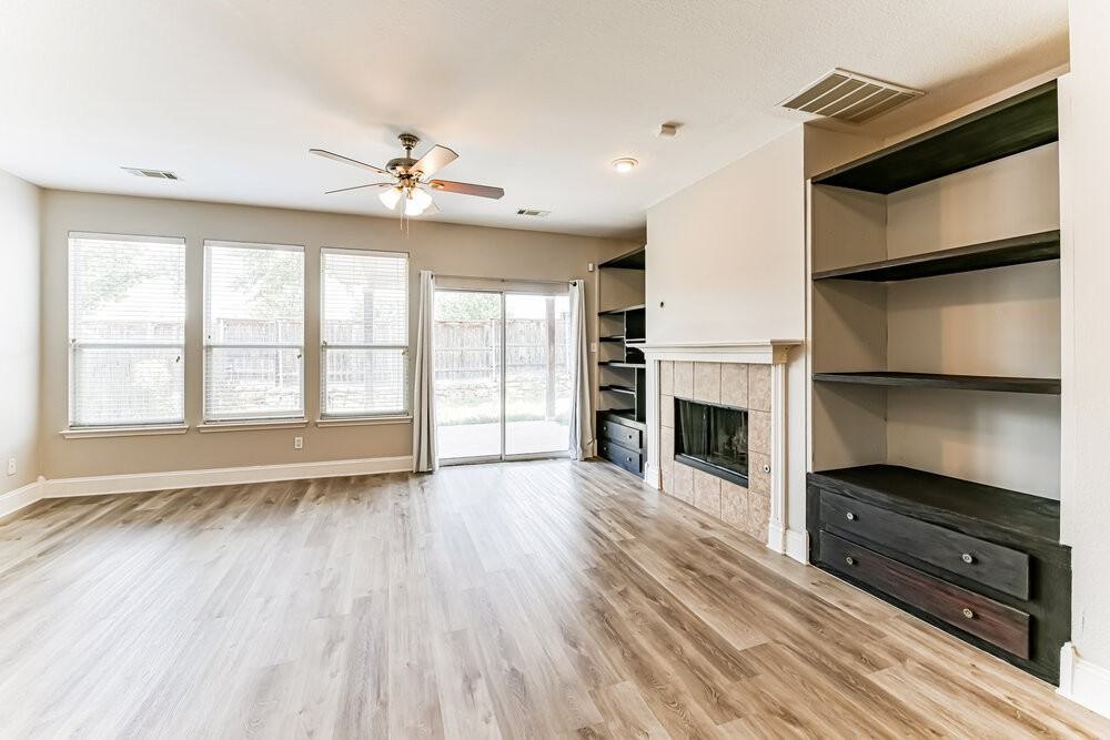 5621 Starwood Ct - Photo 5 of 17