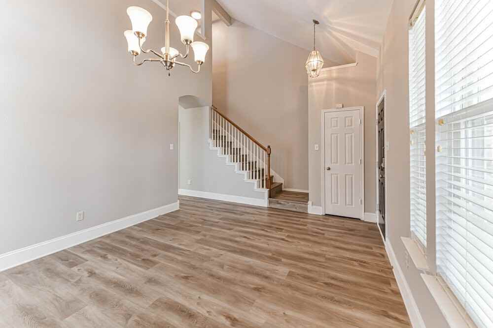 5621 Starwood Ct - Photo 6 of 17