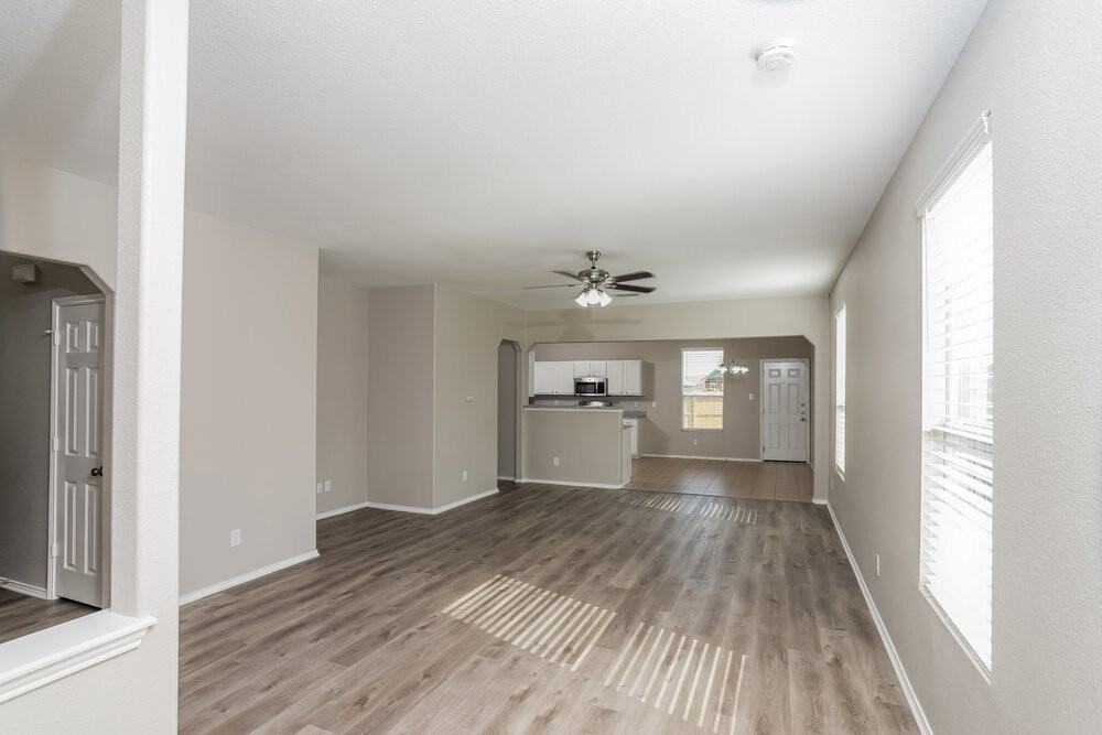 200 Rustic Acres - Photo 5 of 16