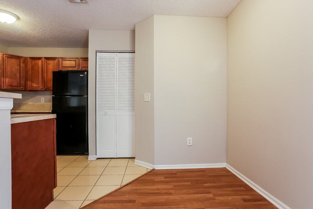 4082 Eastridge Dr - Photo 7 of 21