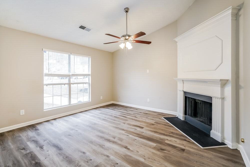 1511 Norman Xing - Photo 5 of 19