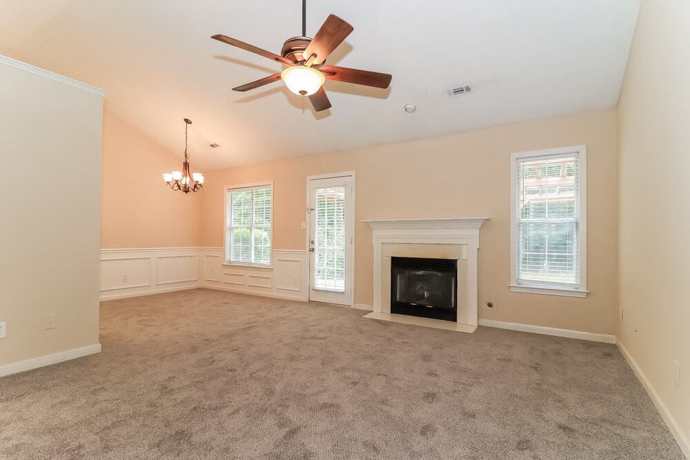 47 Noah Dr - Photo 6 of 16