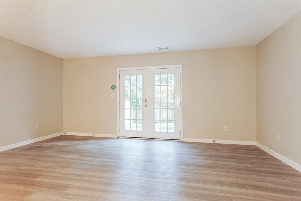 904 Cedar Crest Dr - Photo 6 of 20