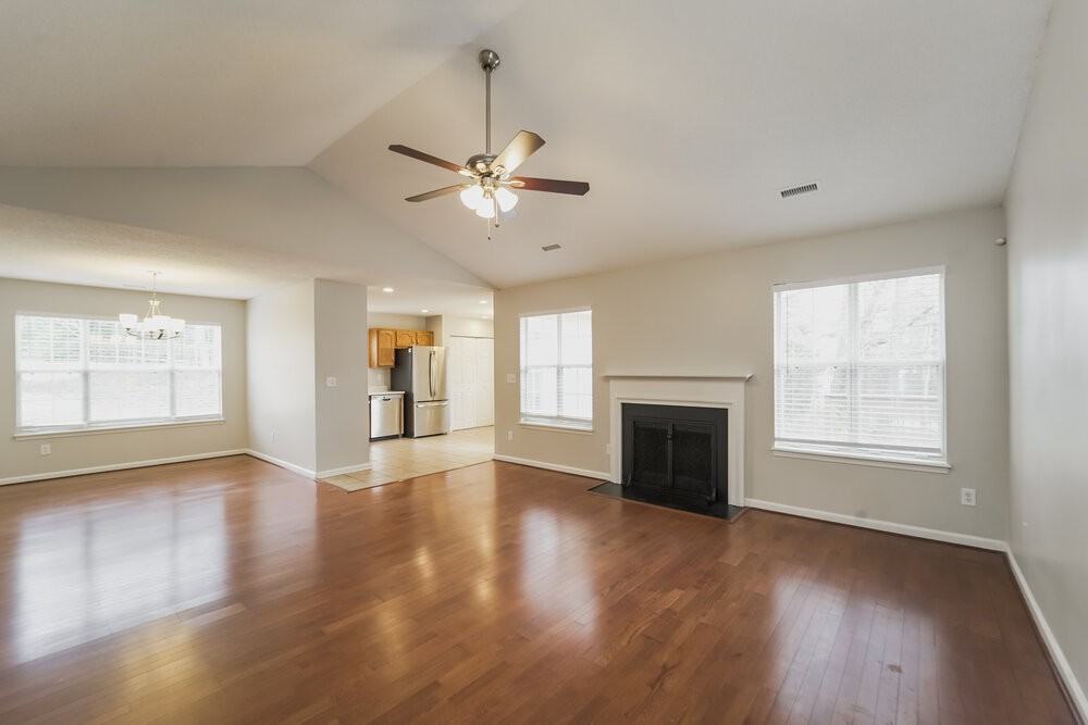 9225 Merlot Ln - Photo 4 of 19