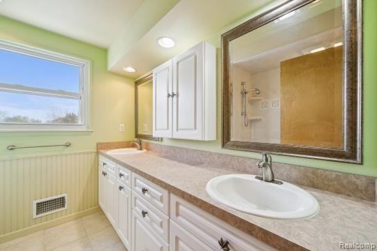 33843 Richard O Drive - Photo 7 of 14