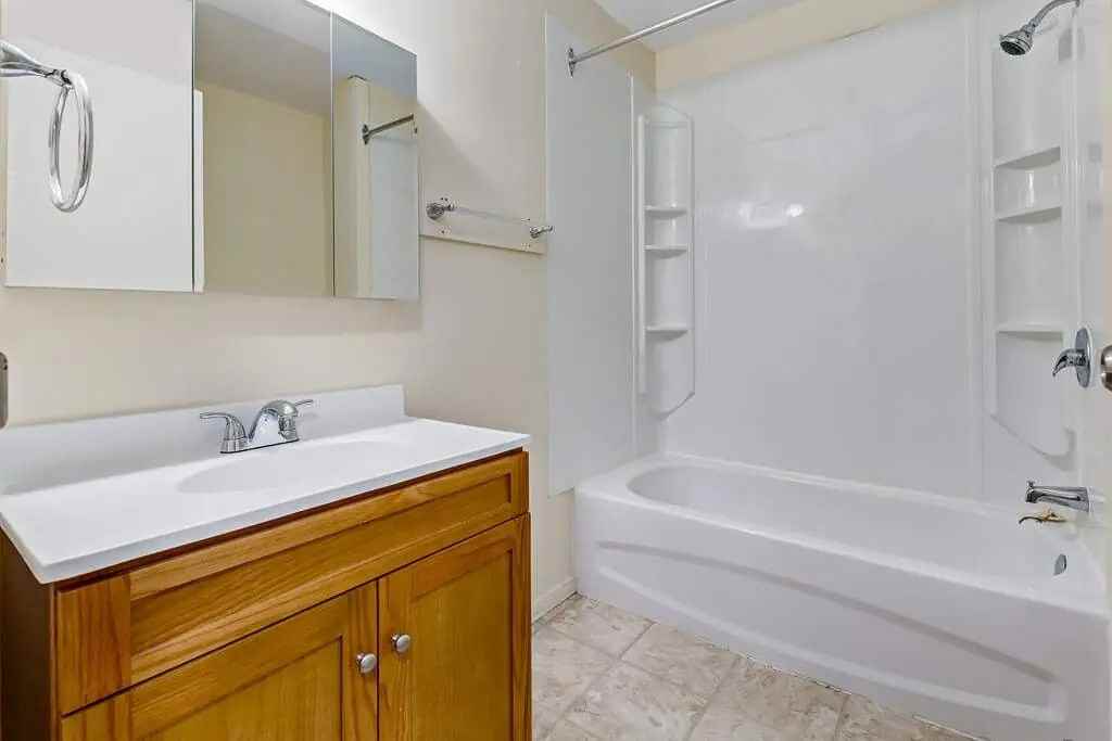 Silver Ridge Apartments - Photo 7 of 23